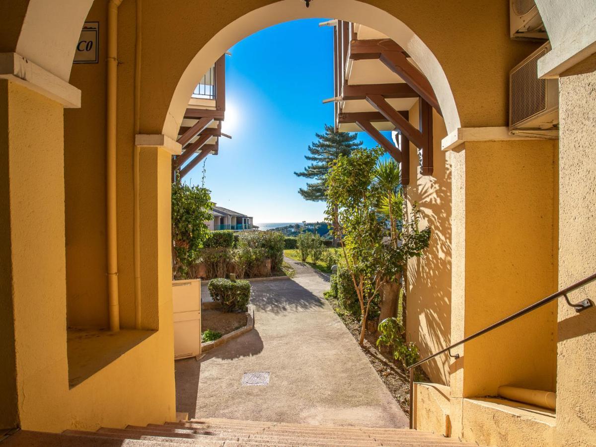 Apartment Village Cap Esterel - L'Esquinade-97 By Interhome Saint-Raphaël Dış mekan fotoğraf