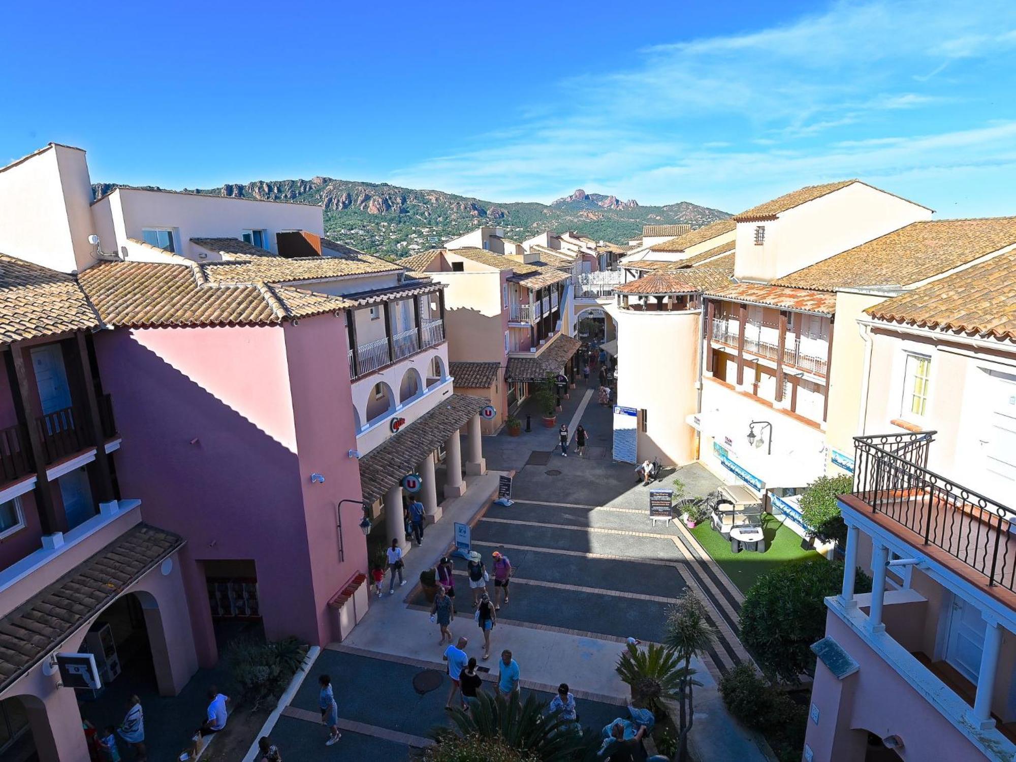 Apartment Village Cap Esterel - L'Esquinade-97 By Interhome Saint-Raphaël Dış mekan fotoğraf
